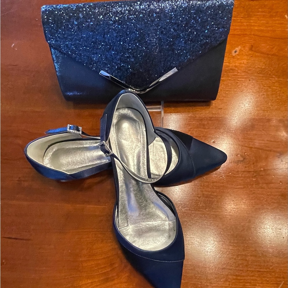 Bright Navy Pointed-Toe Ankle-Strap Flats and matching elegant clutch.